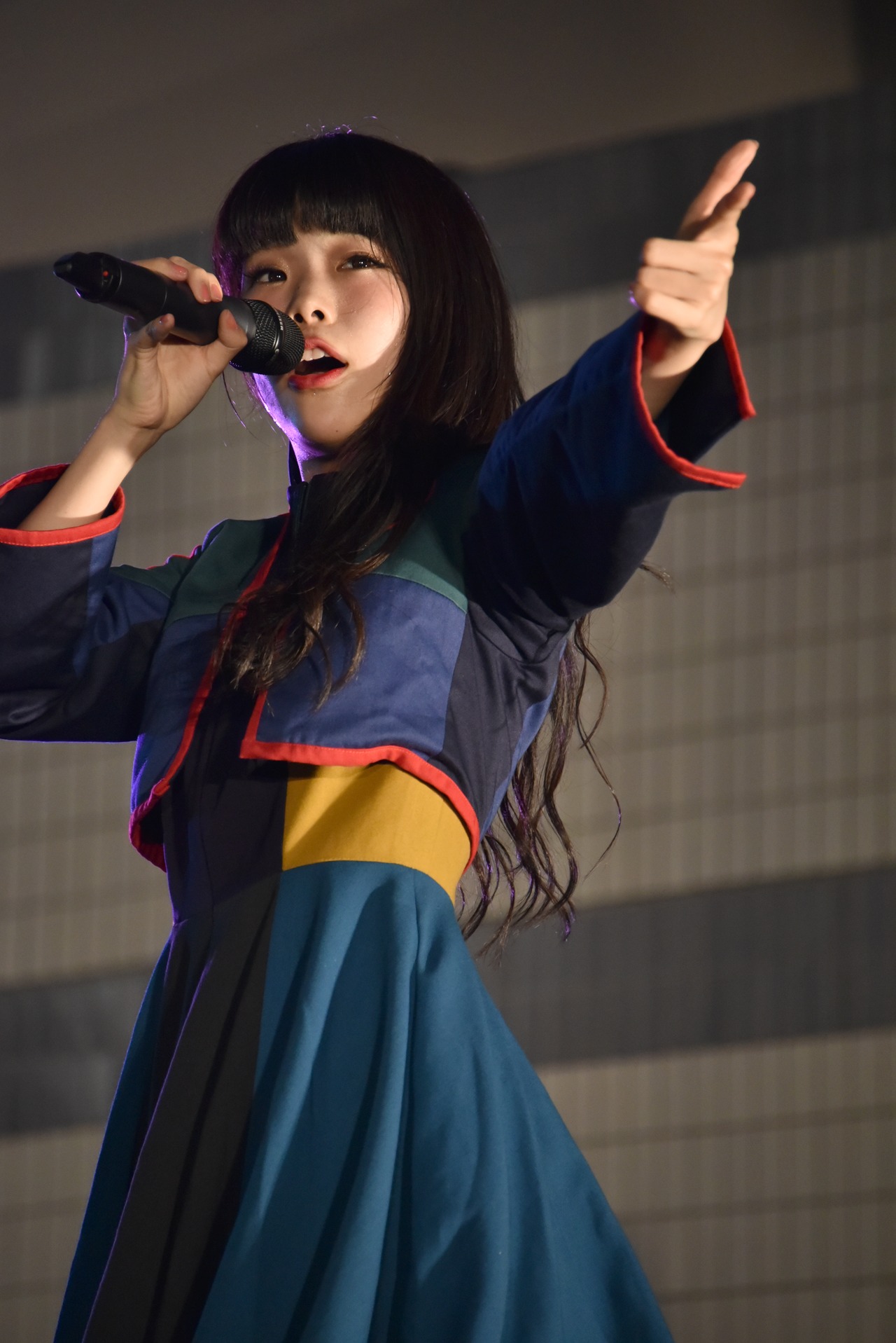 アイナ・ジ・エンド