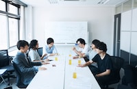 andropとCreepy Nuts（R-指定&DJ 松永）。