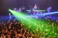 ASIAN KUNG-FU GENERATION（Photo by TEPPEI）