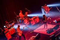 ASIAN KUNG-FU GENERATION（Photo by TEPPEI）