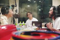 「Creepy Nutsの“悩む”相談室」配信中の様子。