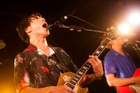 牧達弥（go!go!vanillas）（撮影：オイケカオリ）