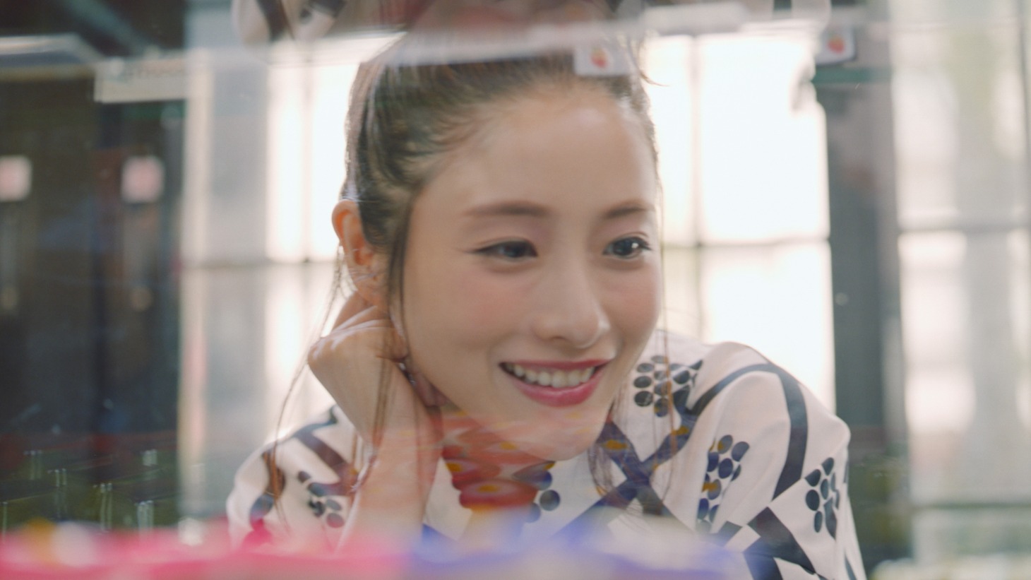 東京メトロ「Find my Tokyo.」新CM「茅場町_気風がよくなる篇」のワンシーン。