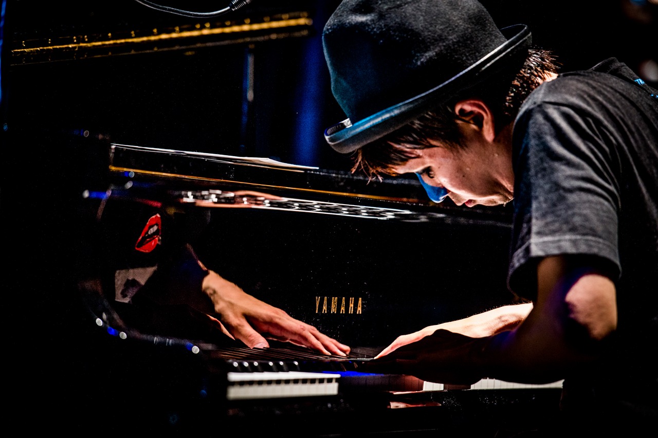 H ZETT M（Key）（Photo by Hiroki Nishioka）