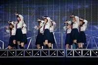 乃木坂46の1期生。