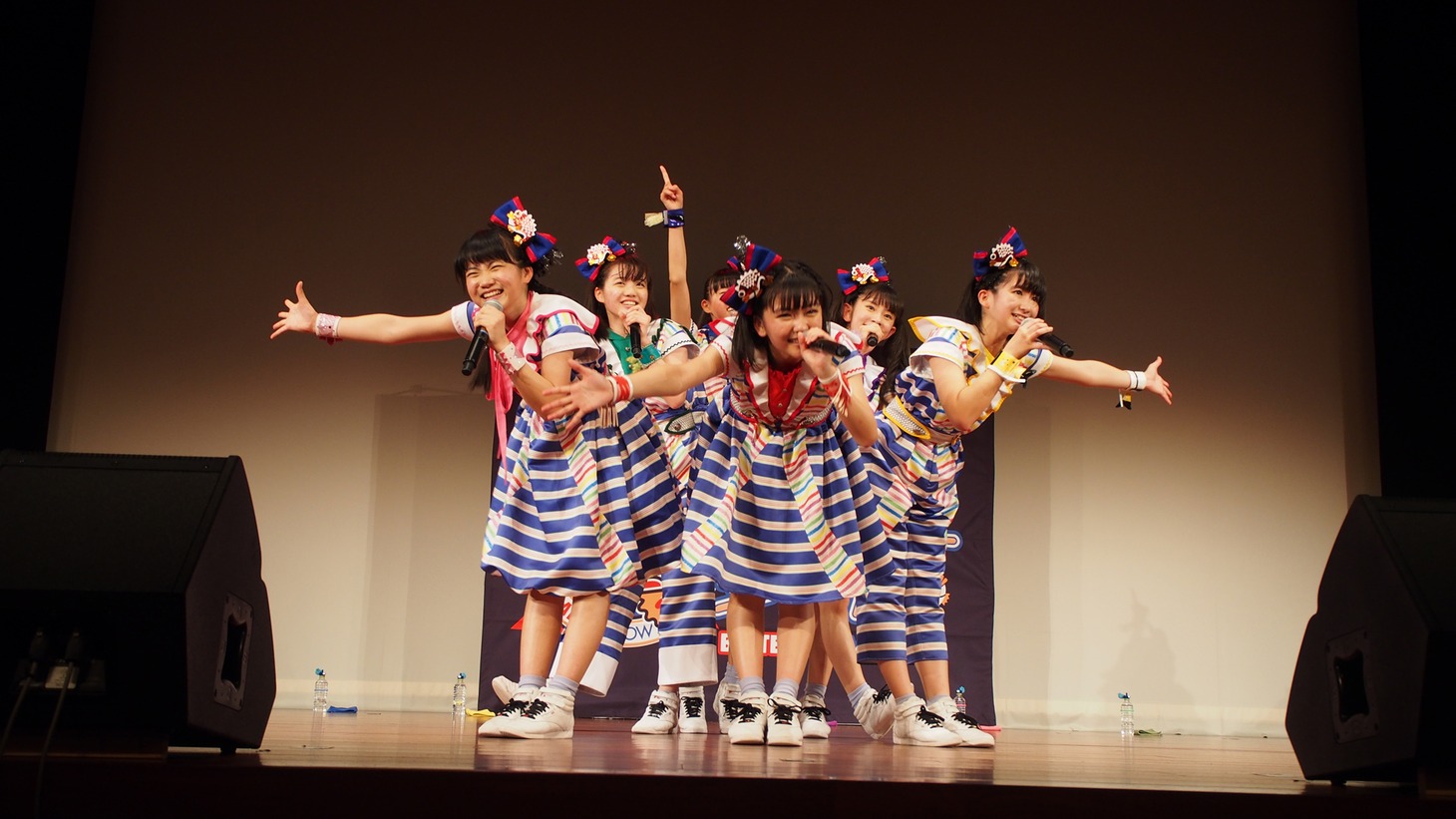 ばってん少女隊「アルバム出るけんのびしろ更に、ますとばい！」最終公演の様子。（写真提供：Colourful Records）