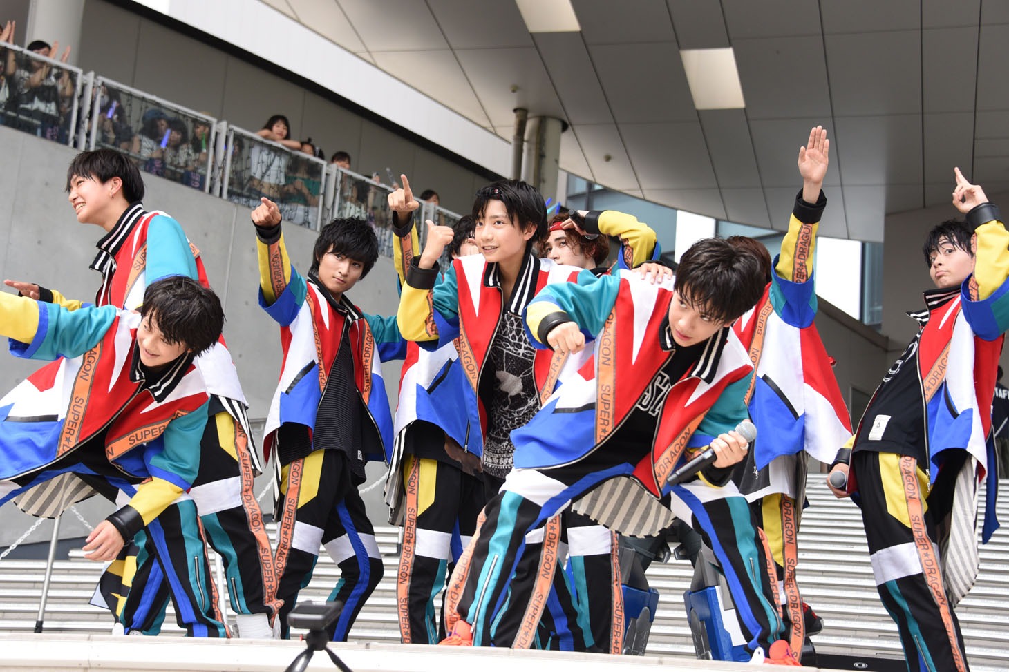 SUPER★DRAGON