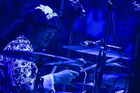 庄村聡泰（Dr）（撮影：河本悠貴）