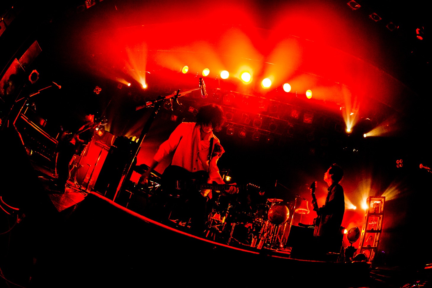 LAMP IN TERREN「in "fantasia"」東京・LIQUIDROOM公演の様子。(c)浜野カズシ