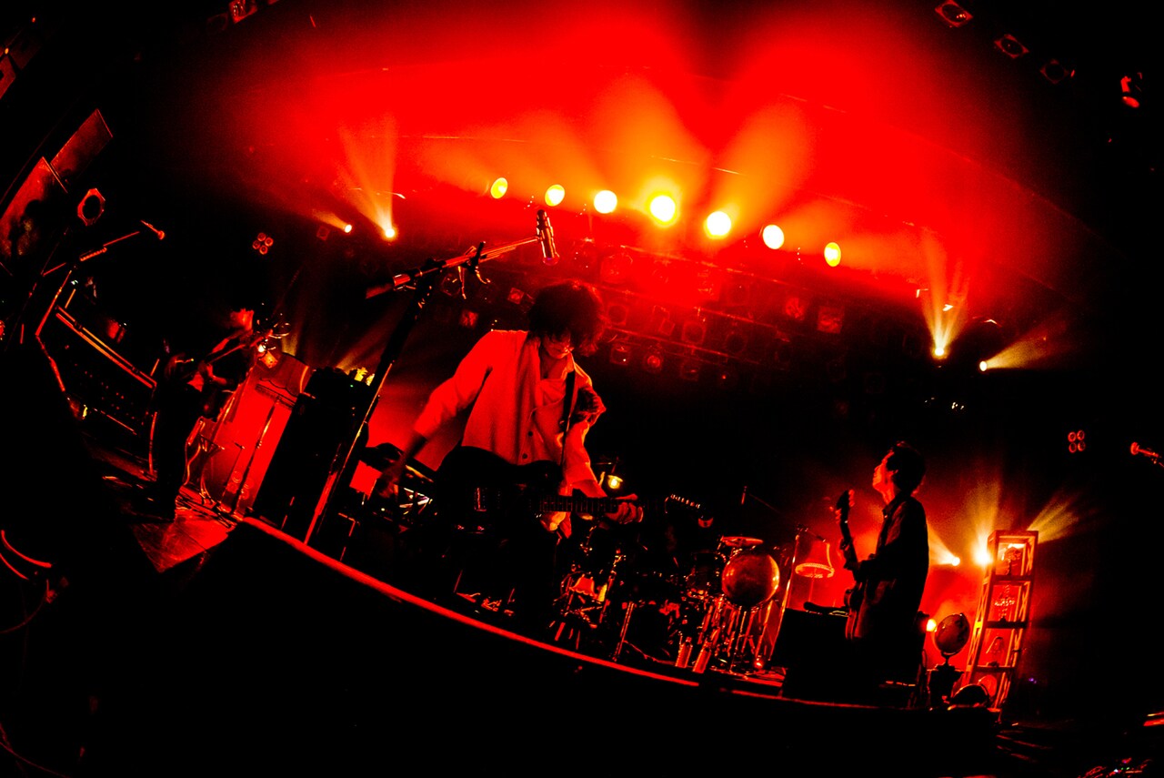 LAMP IN TERREN「in "fantasia"」東京・LIQUIDROOM公演の様子。(c)浜野カズシ