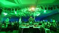 アメリカ・ロサンゼルスで行われた「Hatsune Miku 10th Anniversary Dance Party presented by JUST DANCE 2018」の様子。（写真提供：トイズファクトリー）