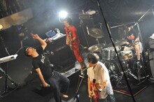 神聖かまってちゃん（撮影：佐藤哲郎）