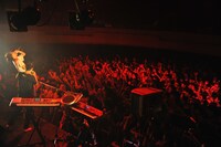 神聖かまってちゃんのライブの様子。（撮影：佐藤哲郎）