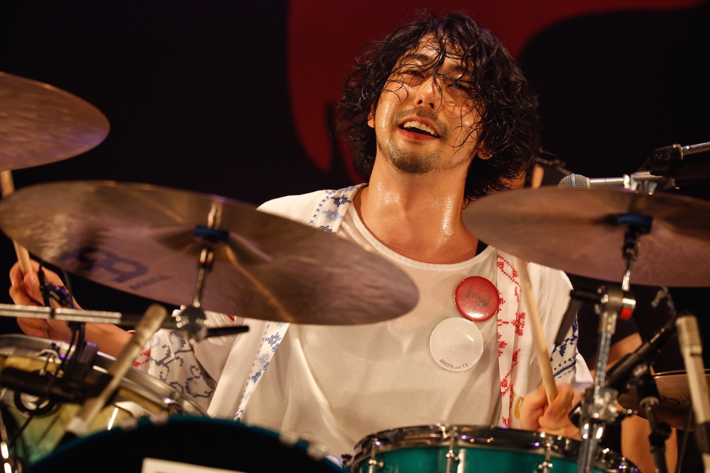 鈴木貴雄（Dr / UNISON SQUARE GARDEN）（撮影：木村泰之）