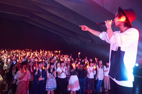 天月-あまつき-「天月-あまつき-のやりたい放題TOUR2017」初日公演の様子。（Photo by Tatsuya Kawasaki）（Photo by Tatsuya Kawasaki）