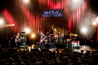 夜の本気ダンス「No rain, new days o'scene」東京・EX THEATER ROPPONGI公演の様子。（撮影：浜野カズシ）