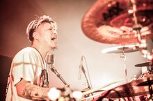 MAH（Dr / SHAKALABBITS）