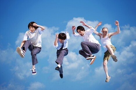 「僕たちがやりました」のキャスト陣。