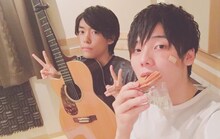 焚吐（左）とみやかわくん（右）。