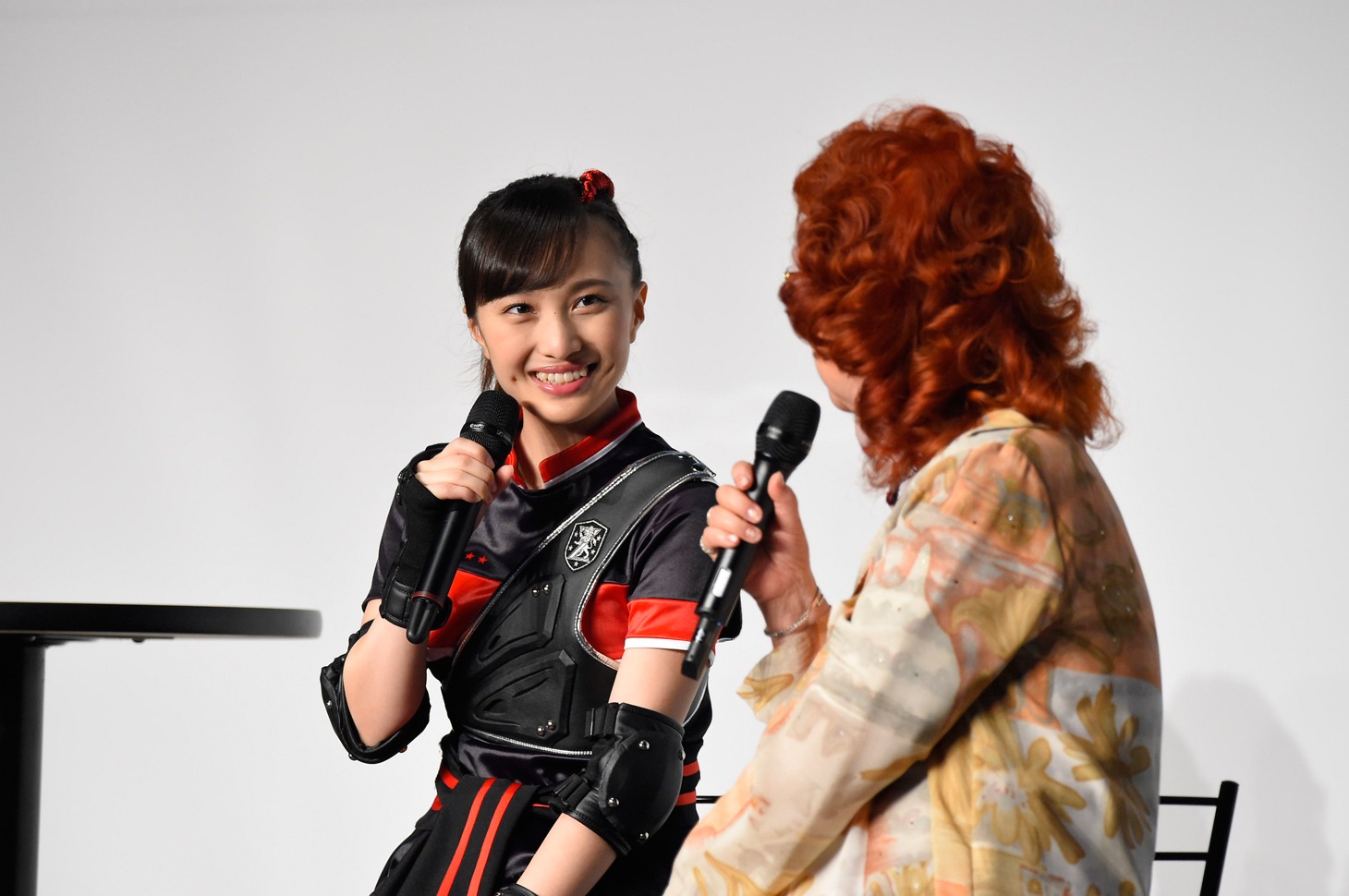 百田夏菜子と野沢雅子。（撮影：辺見真也）
