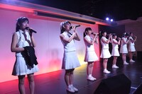 AIS-All Idol Songs-「AIS-Scream 特別公演 ～2017年7月7日7時7分7人7曲～」東京・J-SQUARE SHINAGAWA公演の様子。