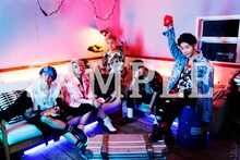 Mrs. GREEN APPLE「WanteD! WanteD!」早期予約特典クリアファイルのヴィジュアル。