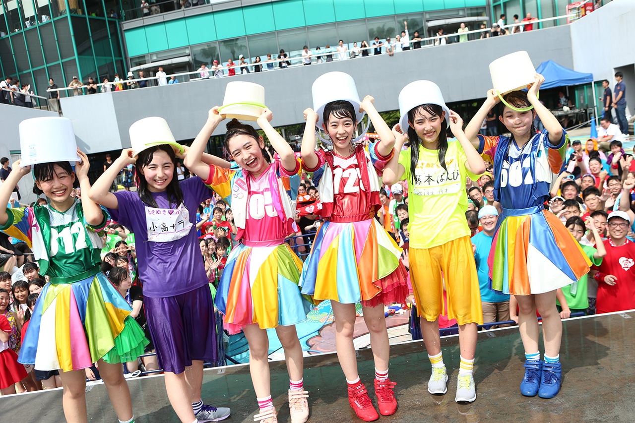 ときめき▽宣伝部「ときめき▽宣伝部～5th SEASON～ ときめき▽夏のびっちょり祭り2017前哨戦」大阪・大阪南港ATC公演の様子。（撮影：マキノタカヒコ）