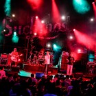Suchmos、変わっていくことを誓った「F.C.L.S.」発足ライブ