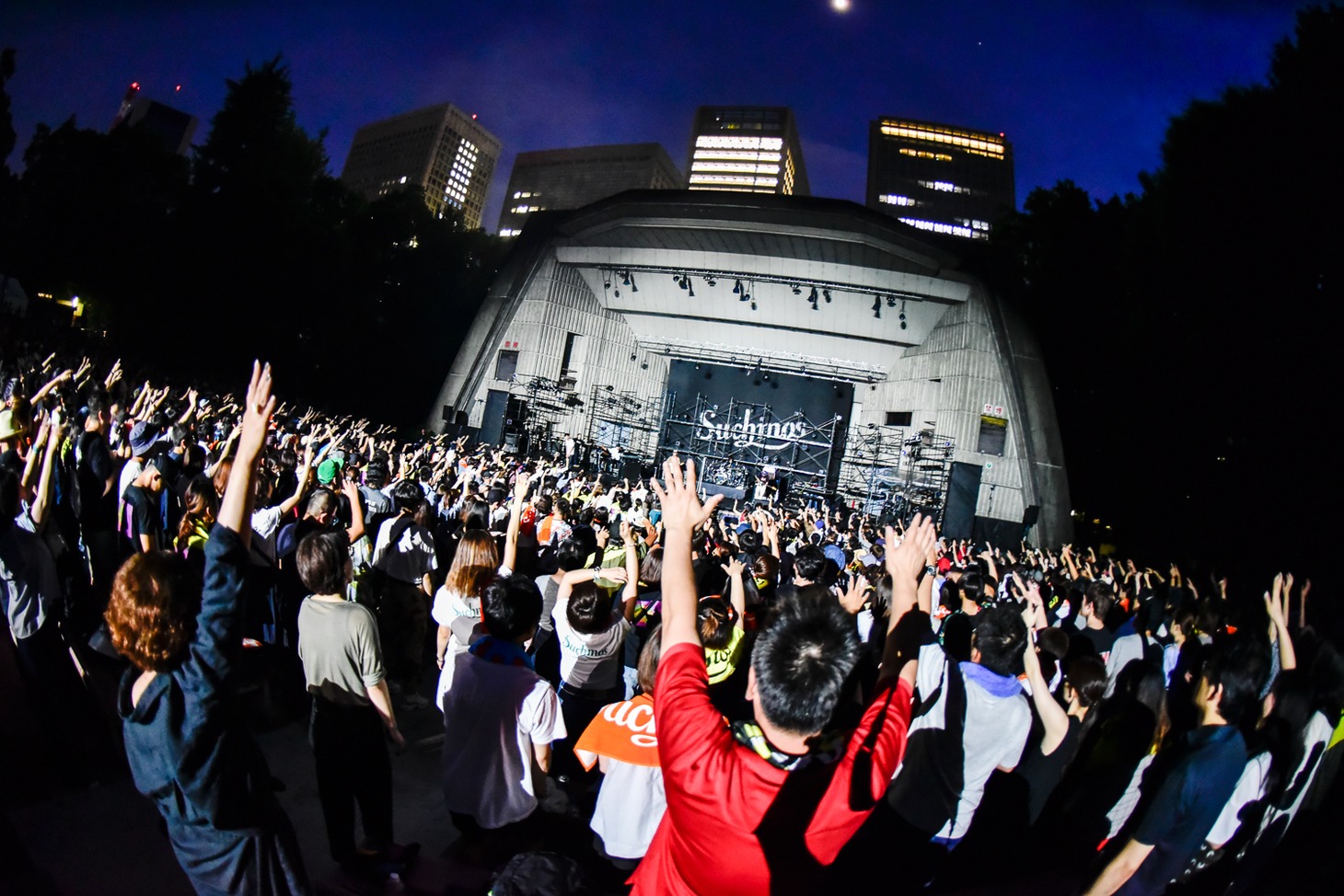 Suchmos「F.C.L.S. LIVE」の様子。（Photo by Shun Komiyama）