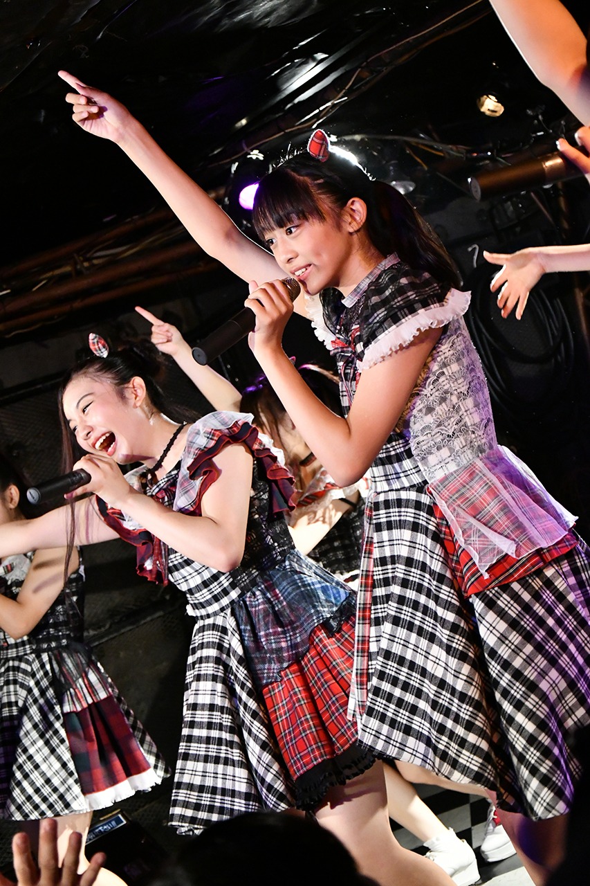 左からSATSUKI.、YUME.。（撮影：古川朋久）
