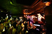 Devil ANTHEM.「confusion」東京・下北沢SHELTER公演の様子。（撮影：古川朋久）