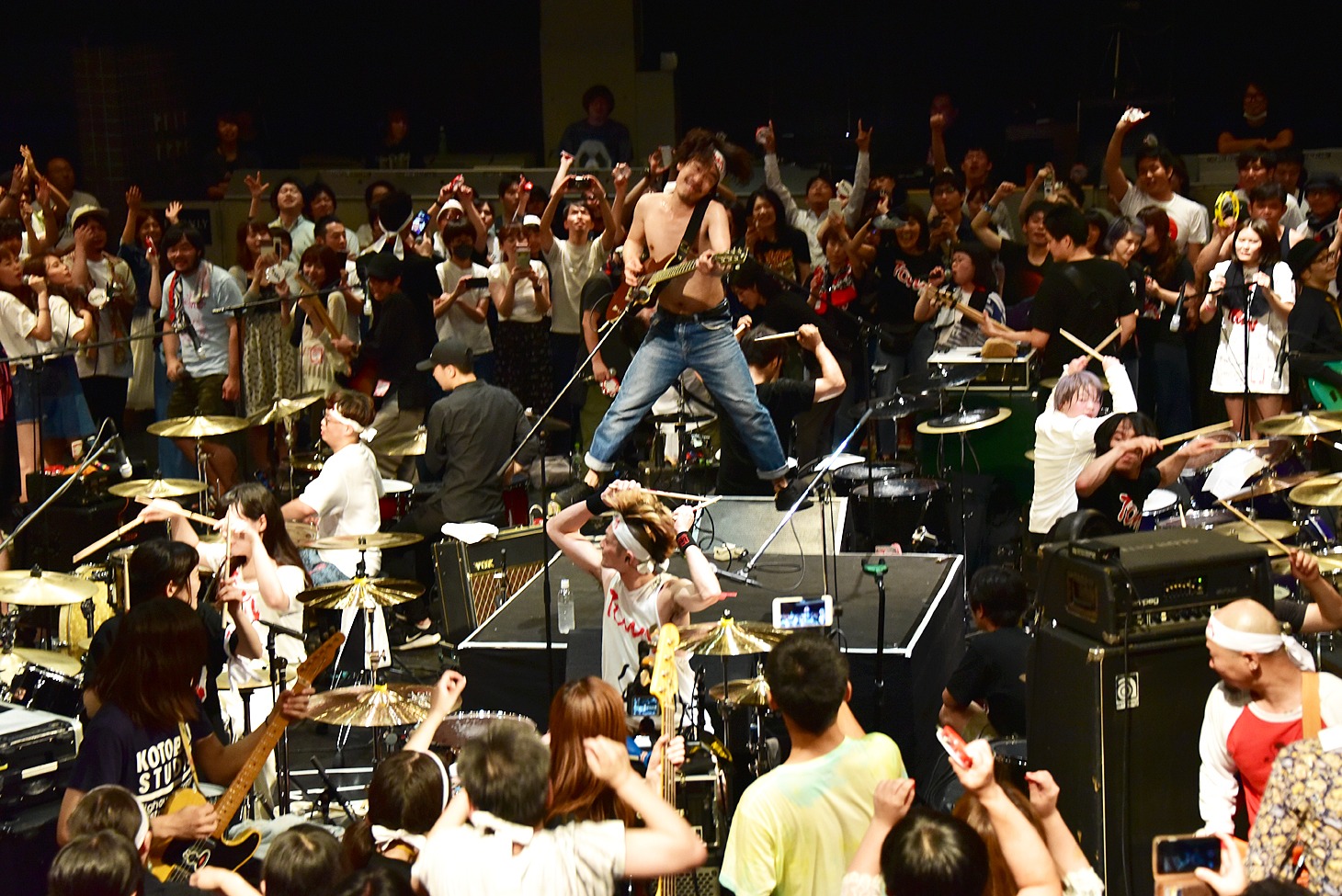 清 竜人TOWN
