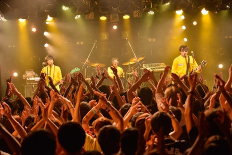 POLYSICS「POLYMPIC 2017」7月7日の東京・渋谷CLUB QUATTRO公演の様子。（撮影：酒井麻衣）