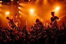 THE BACK HORN（撮影：上山陽介）