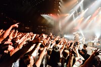 LOW IQ 01 & MASTER LOW（撮影：橋本塁[SOUND SHOOTER]）