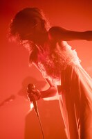 「Cocco 20周年記念 Special Live at 日本武道館 2days ～一の巻」の様子。（撮影：田中聖太郎）