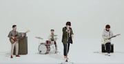 OKAMOTO'S「90'S TOKYO BOYS」ミュージックビデオのワンシーン。