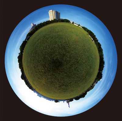 ラブリーサマーちゃん「人間の土地」ジャケット