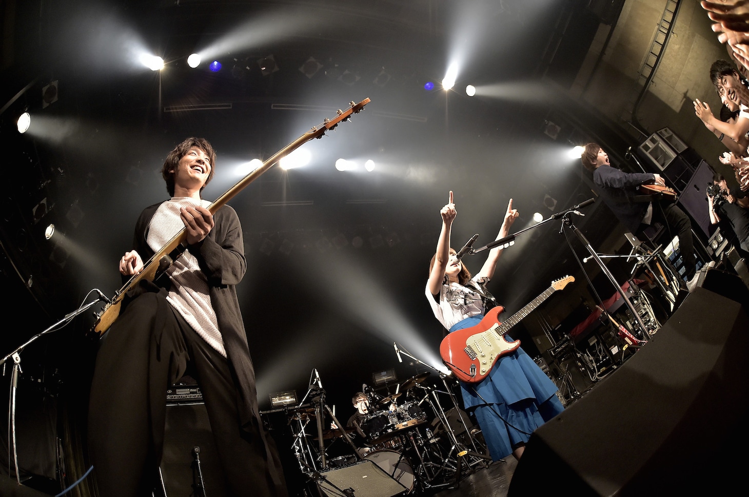 MOSHIMO「ワンマンツアー2017夏『今宵もキミにこころあり』」東京・WWW公演の様子。（撮影：樋渡新一）