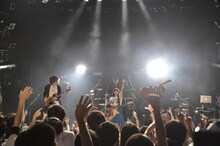 MOSHIMO「ワンマンツアー2017夏『今宵もキミにこころあり』」東京・WWW公演の様子。（撮影：樋渡新一）