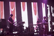 「米津玄師 2017 LIVE / RESCUE」の様子。（撮影：中野敬久）