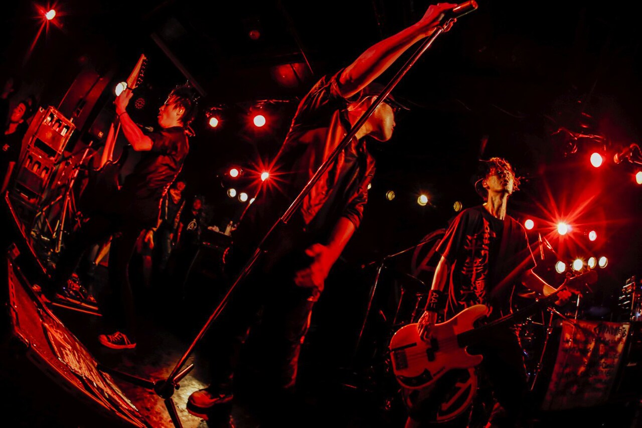 「AA= TOUR #5 ver.2.0」神奈川・F.A.D YOKOHAMA公演の様子。（撮影：西槇太一）