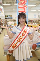 沖縄・沖縄県庁で行われた沖縄マンゴー大使任命式に出席したSKE48の小畑優奈。 （写真提供：エイベックス）