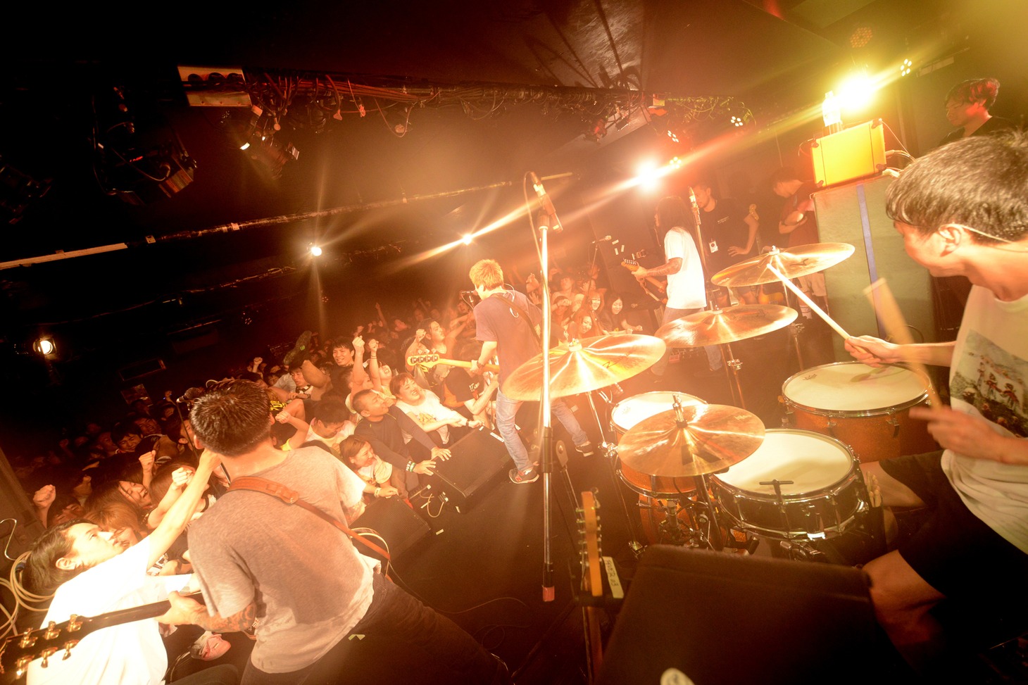 COUNTRY YARD「ONE TOUR」東京・新代田FEVER公演の様子。（撮影：半田安政[Showcase]）