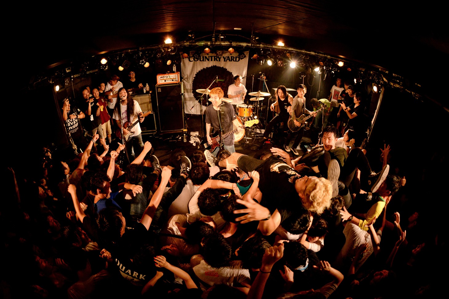 COUNTRY YARD「ONE TOUR」東京・新代田FEVER公演の様子。（撮影：半田安政[Showcase]）