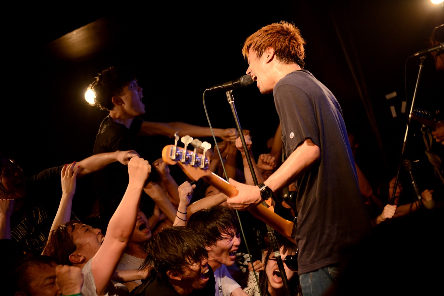 COUNTRY YARD「ONE TOUR」東京・新代田FEVER公演の様子。（撮影：半田安政[Showcase]）