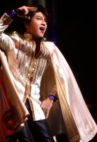 及川光博「ワンマンショーツアー2017『FUNK A LA MODE』」最終公演の様子。（撮影：川田洋司）