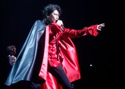 及川光博「ワンマンショーツアー2017『FUNK A LA MODE』」最終公演の様子。(撮影:川田洋司)