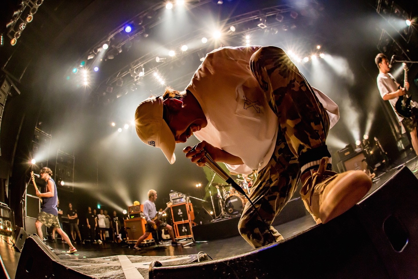 SHADOWS「OPERATION ATTIC TOUR」東京・TSUTAYA O-EAST公演の様子。（Photo by TAKASHI KONUMA）