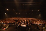 BREAKERZ「デビュー10周年記念ライブ【BREAKERZ X】PROMISE」の様子。（撮影：達川範一）